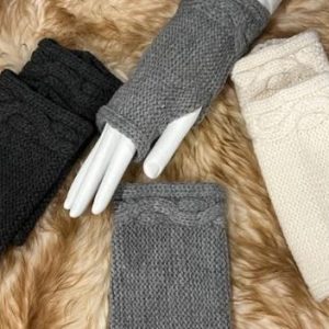 Merino wool mitts